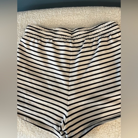 H&M shorts - Picture 5 of 5